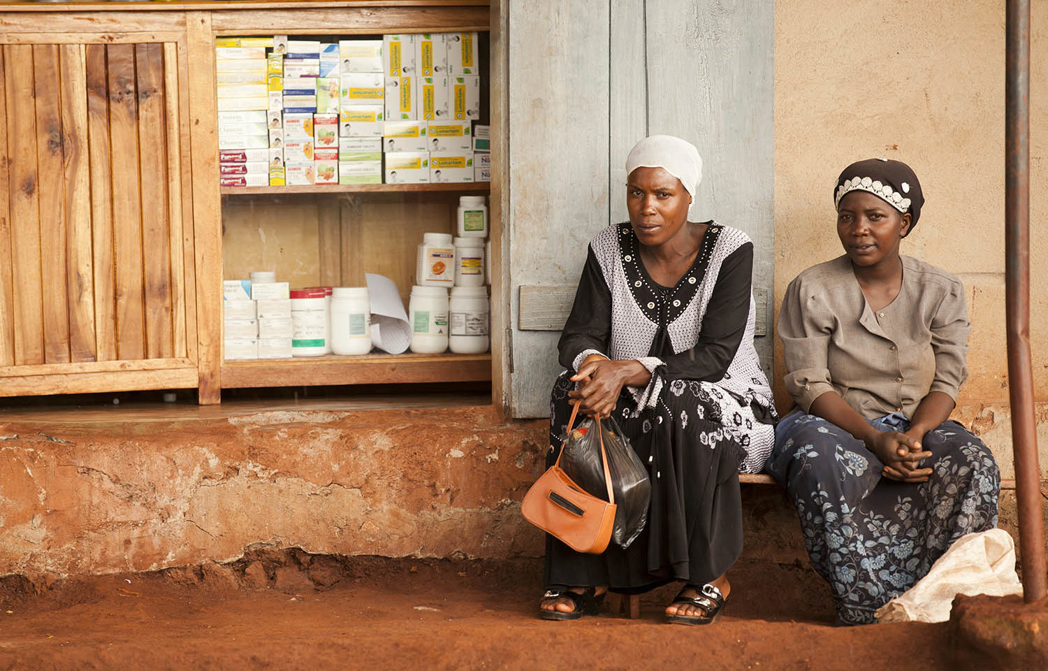 African Women are sitting